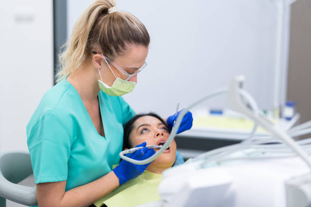 Best Emergency Treatment for Dental Infections or Abscesses in Kingsburg, CA